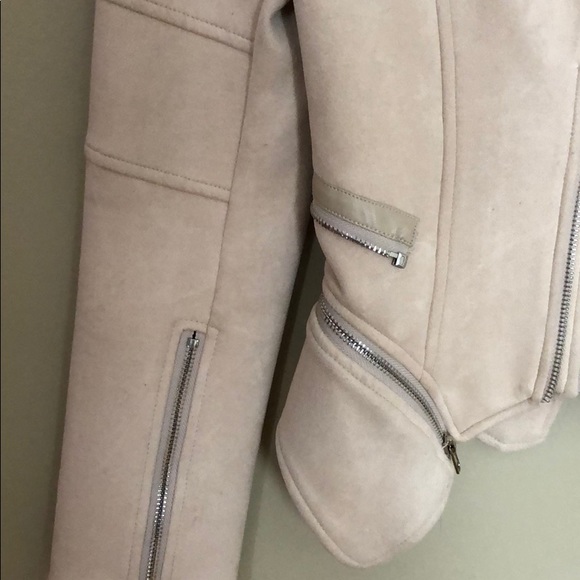 Jacket - Picture 3 of 6